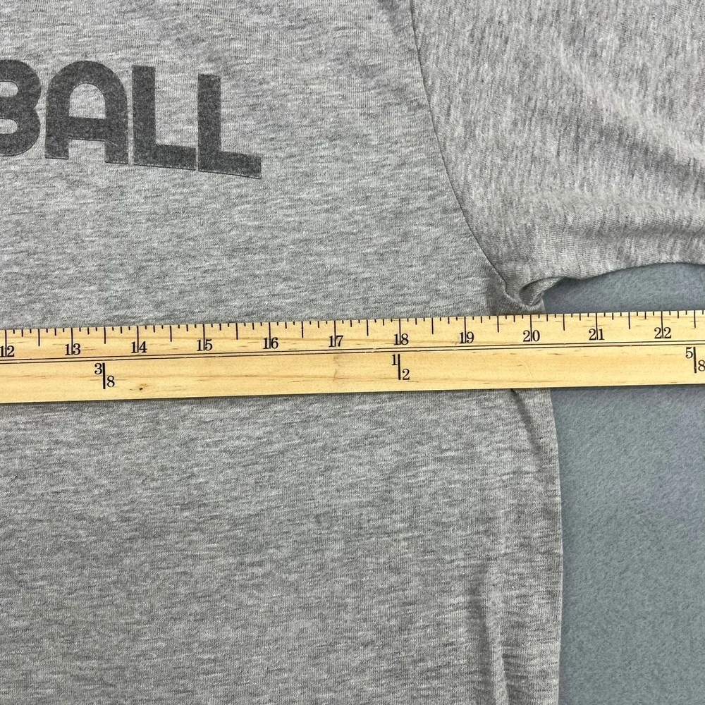 Nike Basketball Graphic T-Shirt‎ Mens Large Gray Short Sleeve Swoosh Stripe Y2K